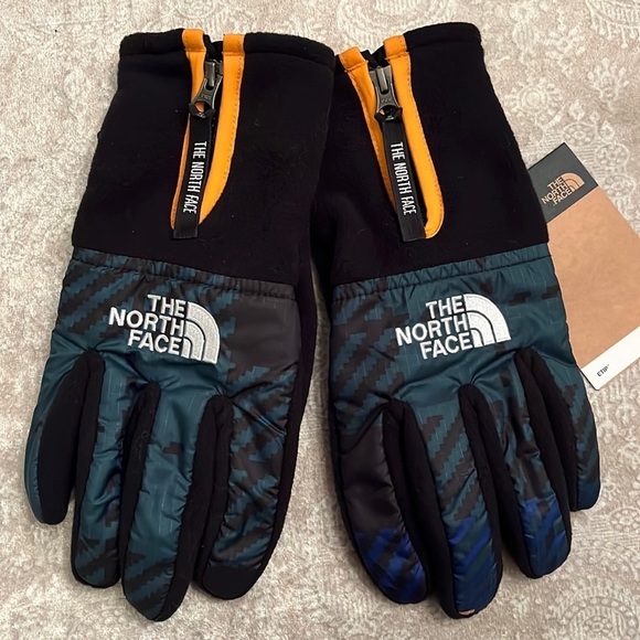 Brand New The North Face Denali ETip Touchscreen Gloves Zippered Black Plaid - Picture 13 of 13